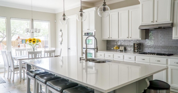 Custom made kitchen Custom made kitchen