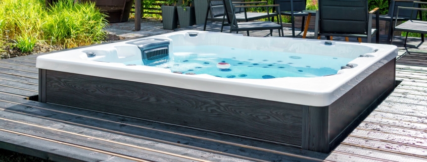 How An Outdoor Spa Affects Your Home’s Value